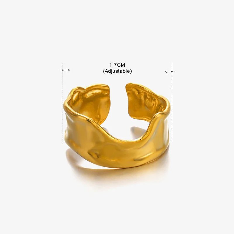 Gold Ring 233