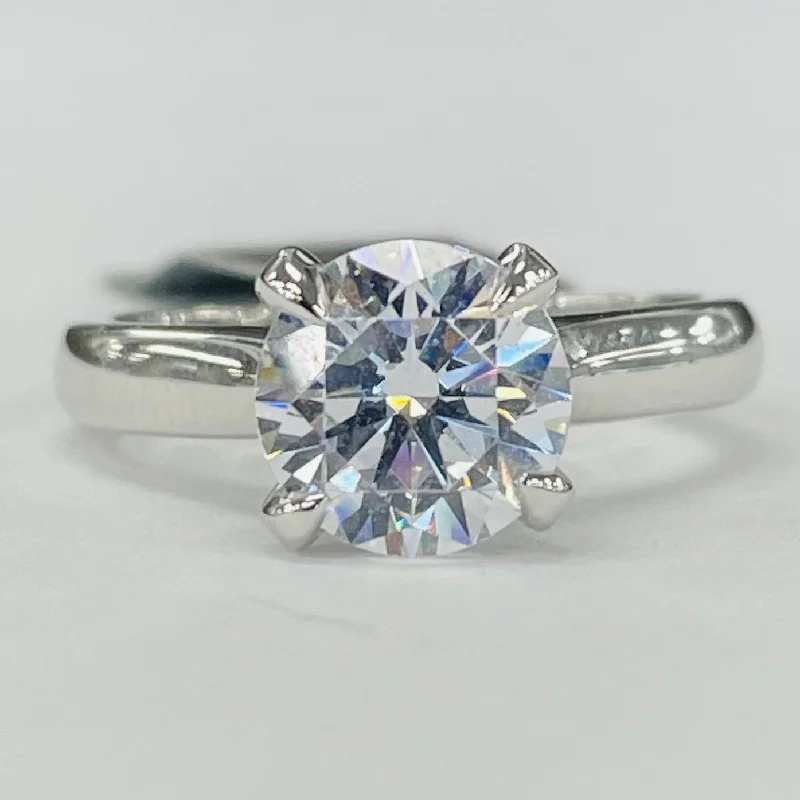 custom-designed radiant diamond engagement rings-Noam Carver -Premium Heavy Soliate Setting