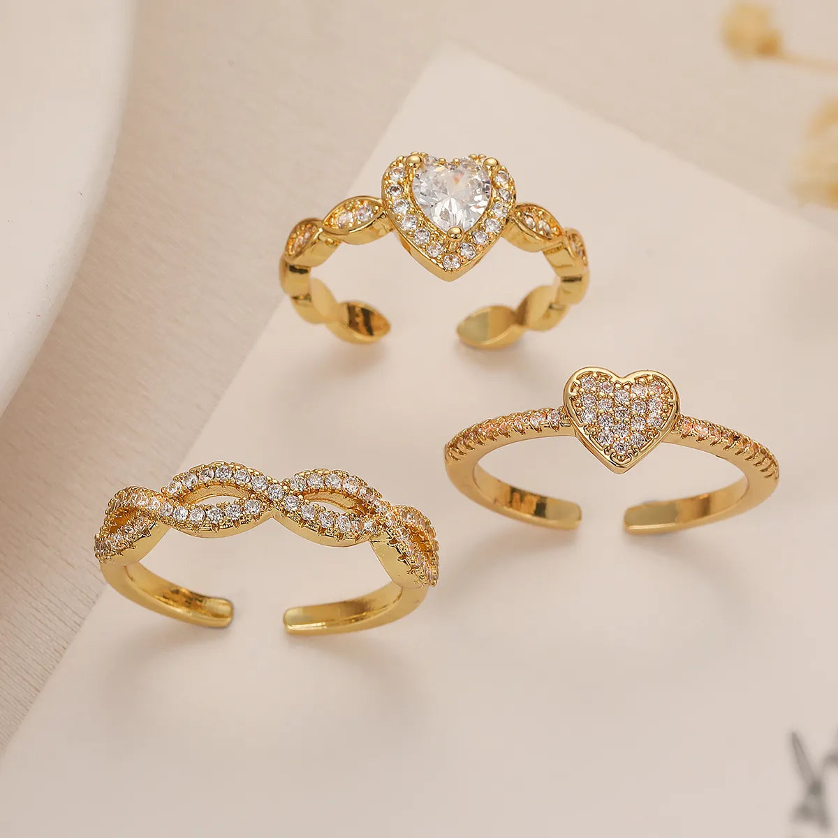 women’s engagement rings with pear-shaped diamonds-Simple Style Heart Shape Copper 18k Gold Plated Zircon Open Rings In Bulk