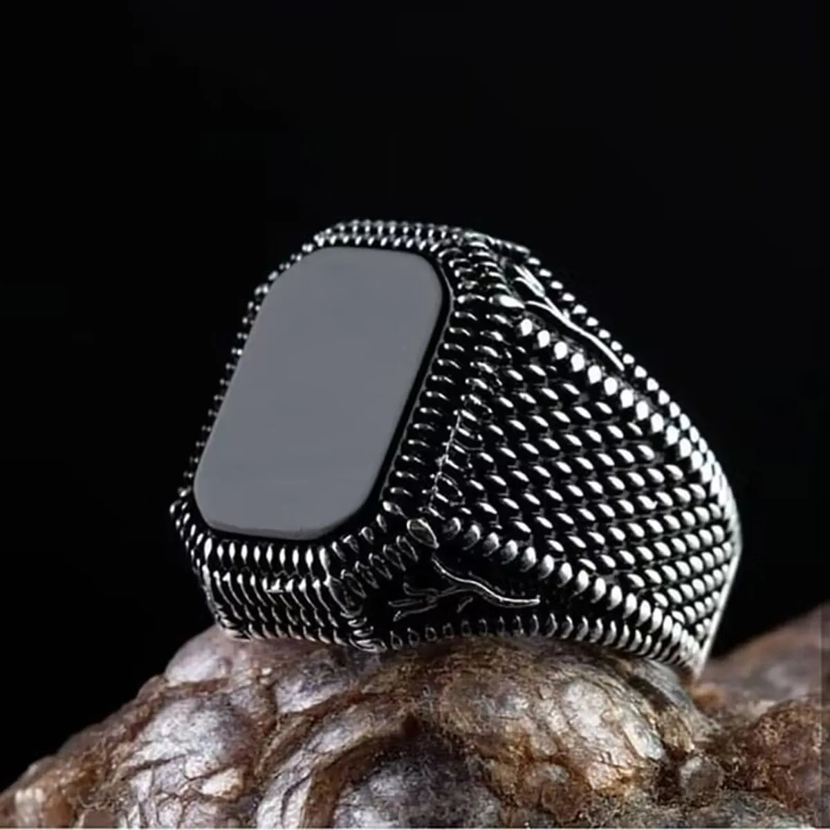 women’s vintage gemstone rings-Retro Geometric Alloy Plating Men'S Rings