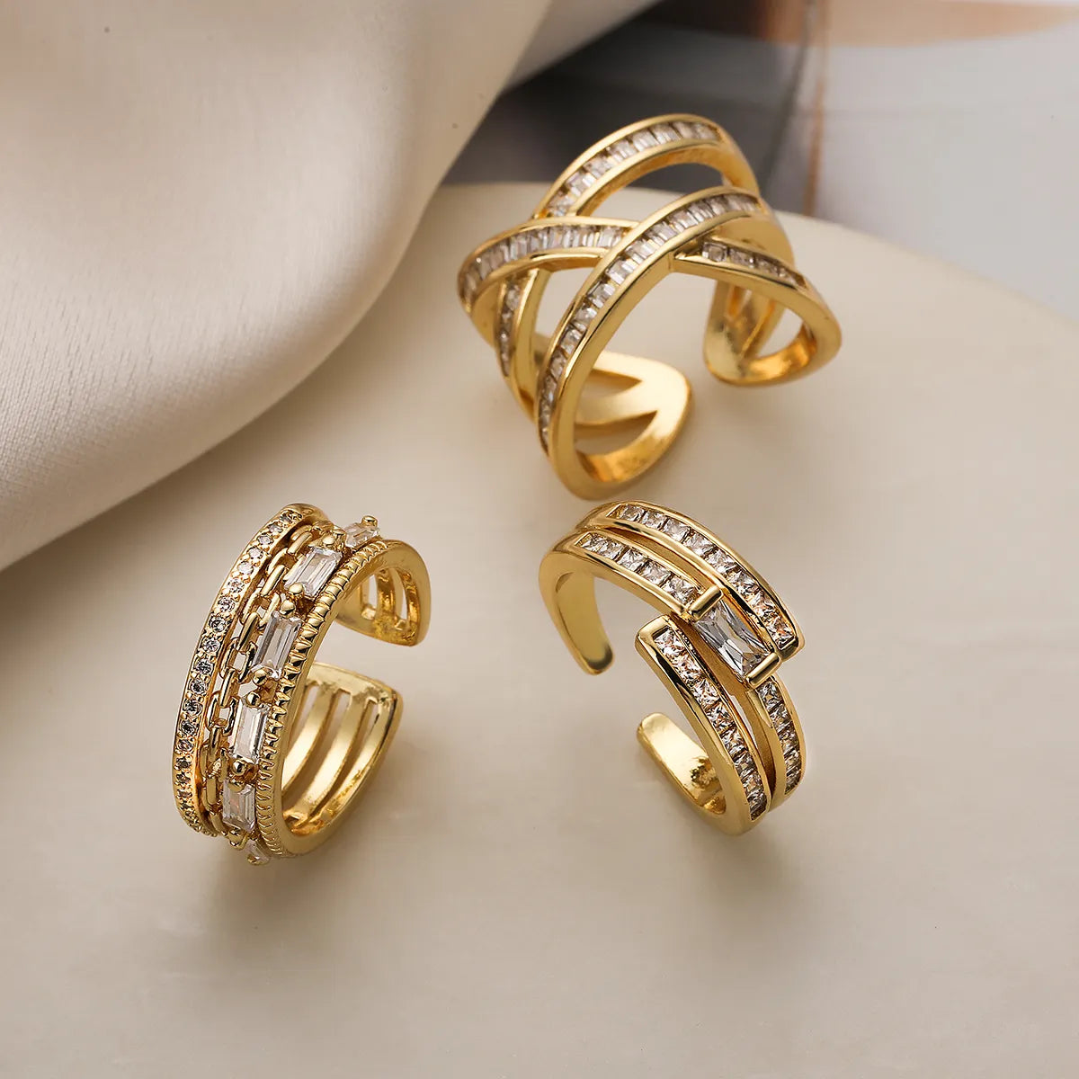 women’s halo rings-Simple Style Commute Cross Copper 18k Gold Plated Zircon Open Rings In Bulk