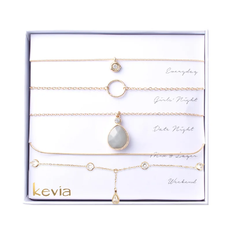 women’s classic sterling silver necklaces-Labradorite Teardrop Stone Necklace Set