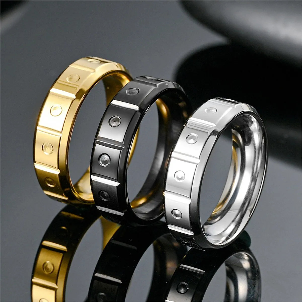 women’s engagement rings with diamond halo and sapphires-Casual Hip-hop Solid Color Titanium Steel Plating 18k Gold Plated Men's Rings