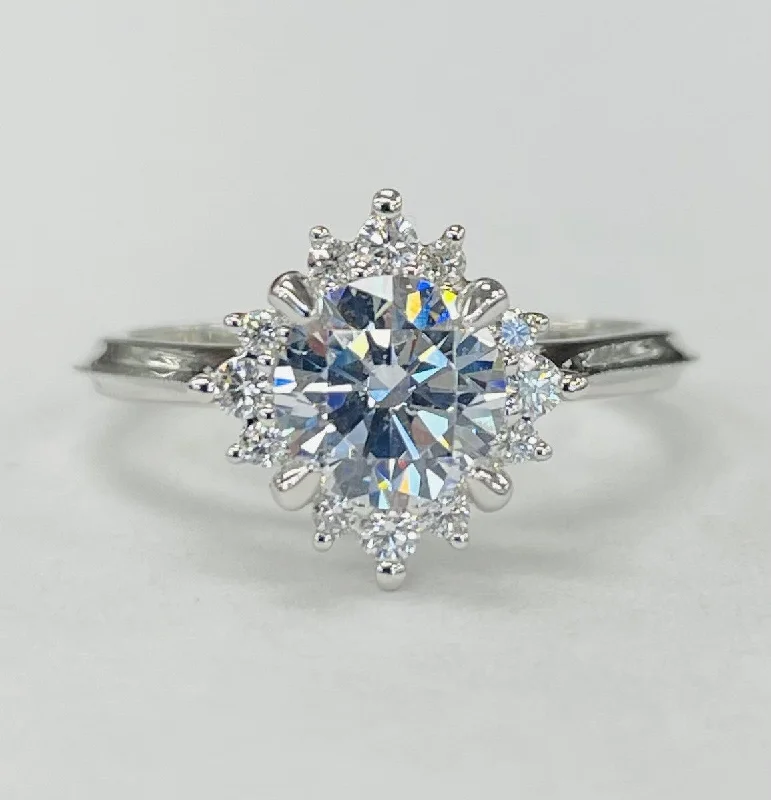 vintage engagement rings-Noam Carver - Starburst Halo Diamond Setting