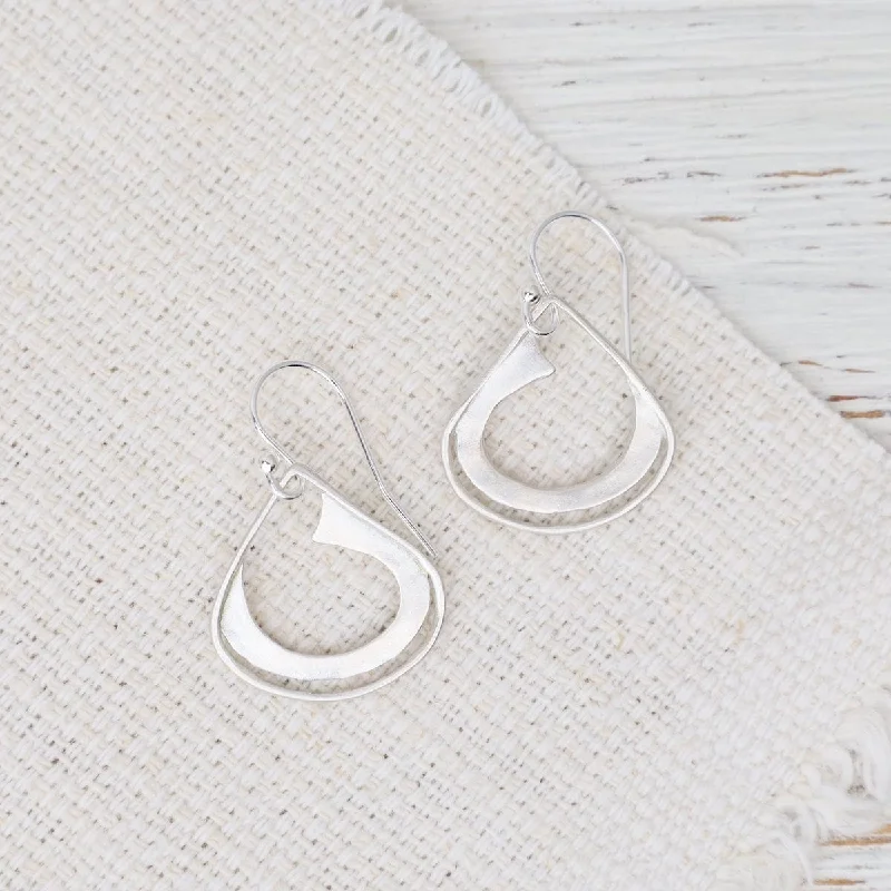 women’s luxurious hoop diamond earrings-Petite Signature Hoop Earrings