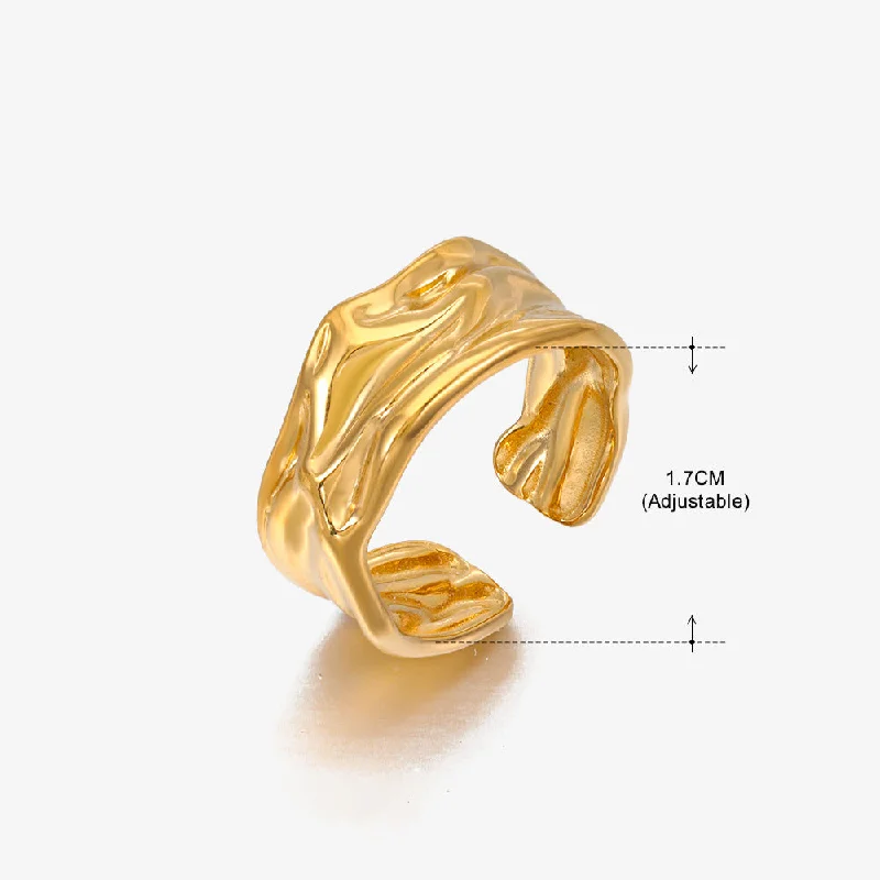 Gold Ring 225