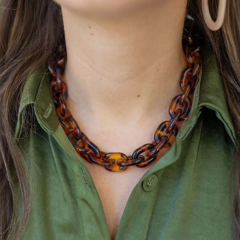 women’s cross necklaces-Classic Tortoiseshell Necklace