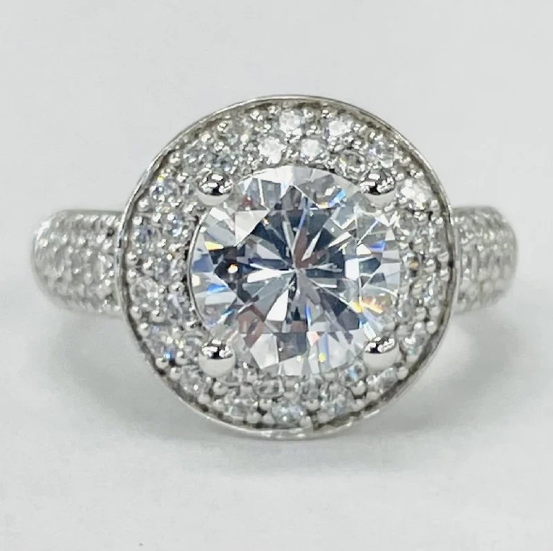 vintage-inspired solitaire engagement rings-Romance - Large Pave Halo Diamond Setting