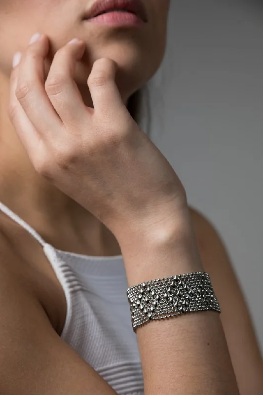 women’s trendy bangle-Liquid metal small diamond mesh bracelet