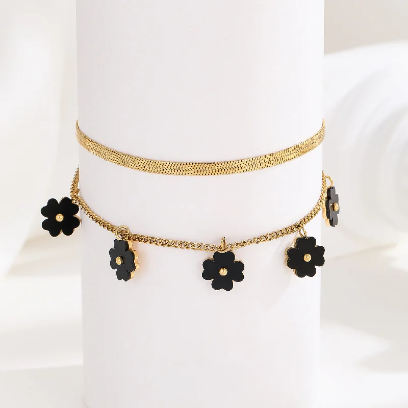 women’s gold cuff bracelet-Wholesale Vintage Style Flower Stainless Steel Bracelets