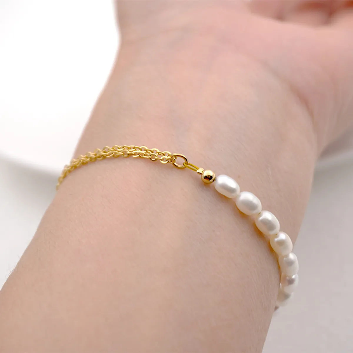 women’s adjustable bracelet-Simple Style Solid Color Pearl Titanium Steel Handmade Bracelets 1 Piece